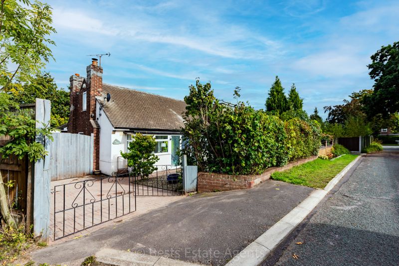 Sandy Lane Preston Brook